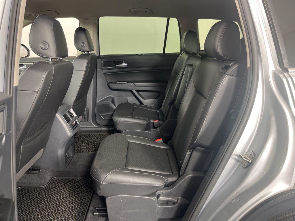 2019 Volkswagen Atlas SE 23