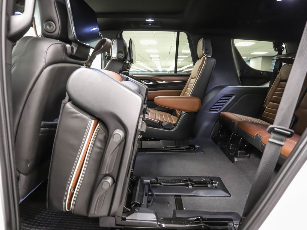 Thumbnail: 2024 GMC Yukon - 22