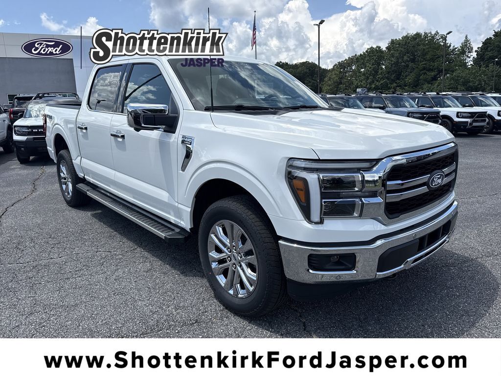 Star White Metallic Tri-Coat 2026 Ford F-150 Pickup Truck Four-Wheel Drive Automatic