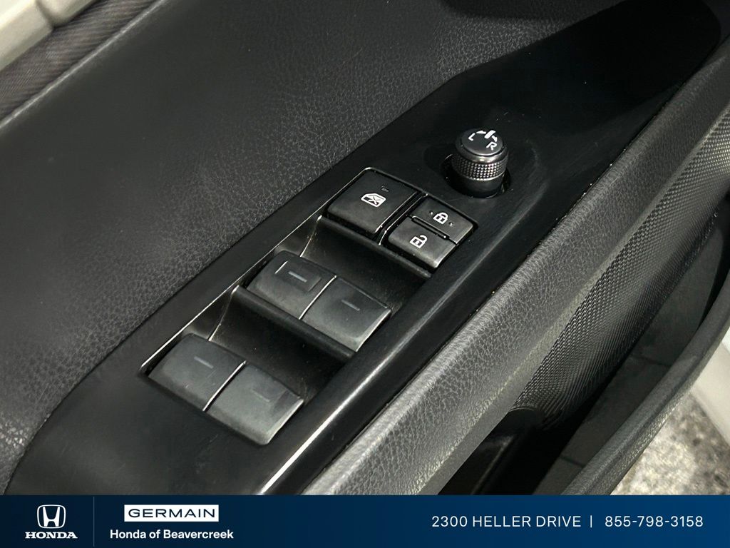 Used 2025 Silver Toyota LE image 18