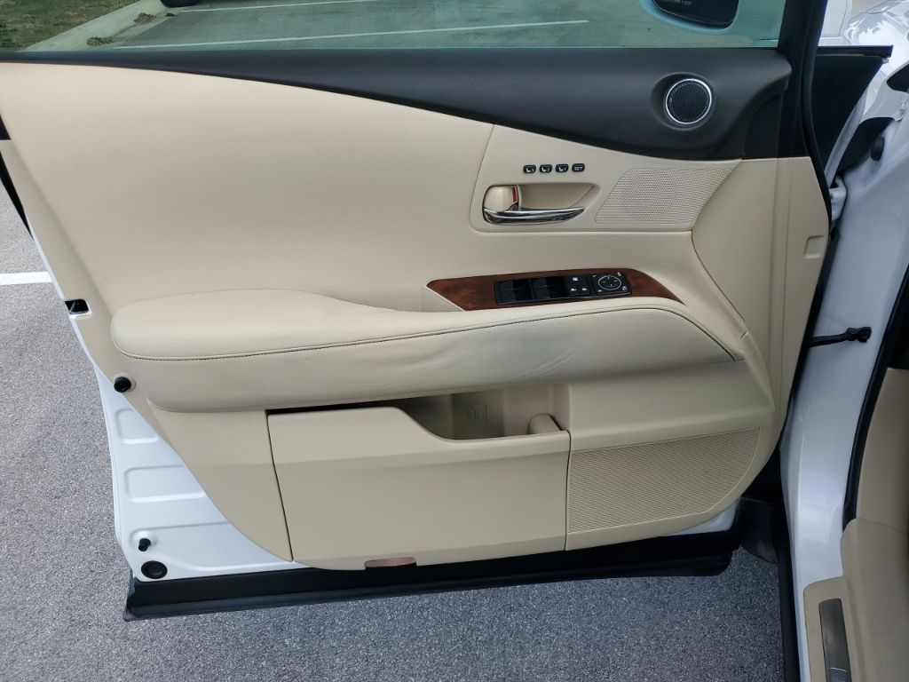 Used Car 2013 Lexus Rx  350 For Sale Under $15,000 In Austin, Texas