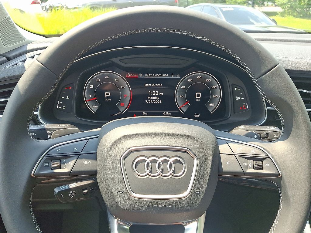 Thumbnail: 2026 Audi Q7 - 9