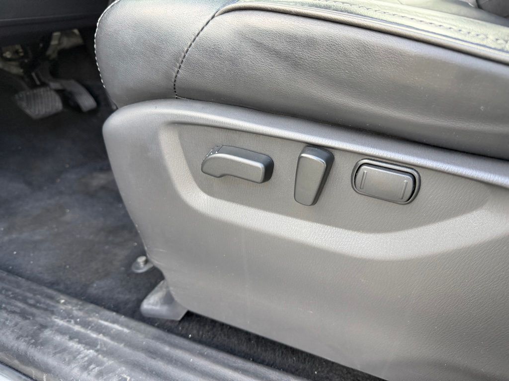 2023 INFINITI QX80