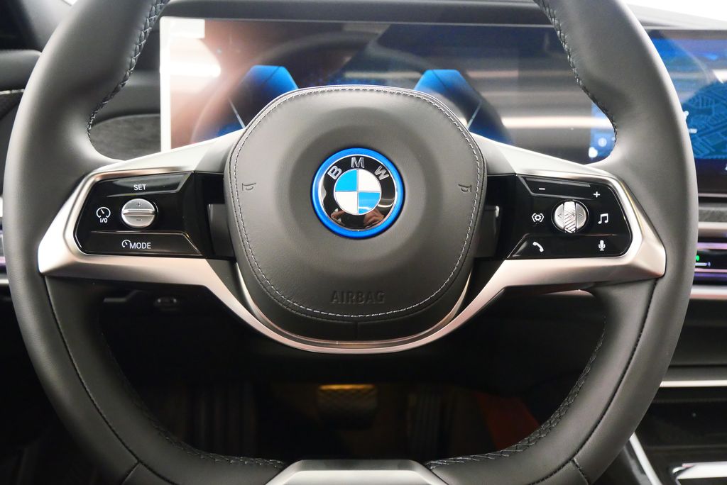 2024 BMW i7 eDrive50 19