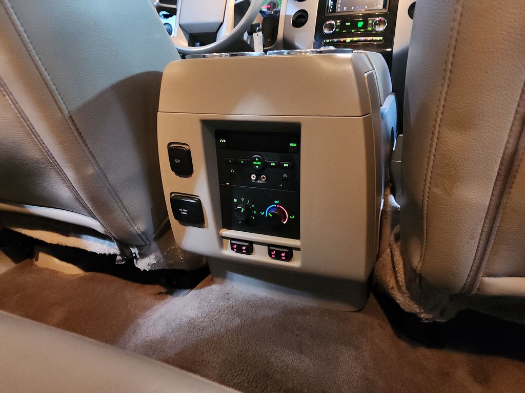 2012 Ford Expedition Limited photo