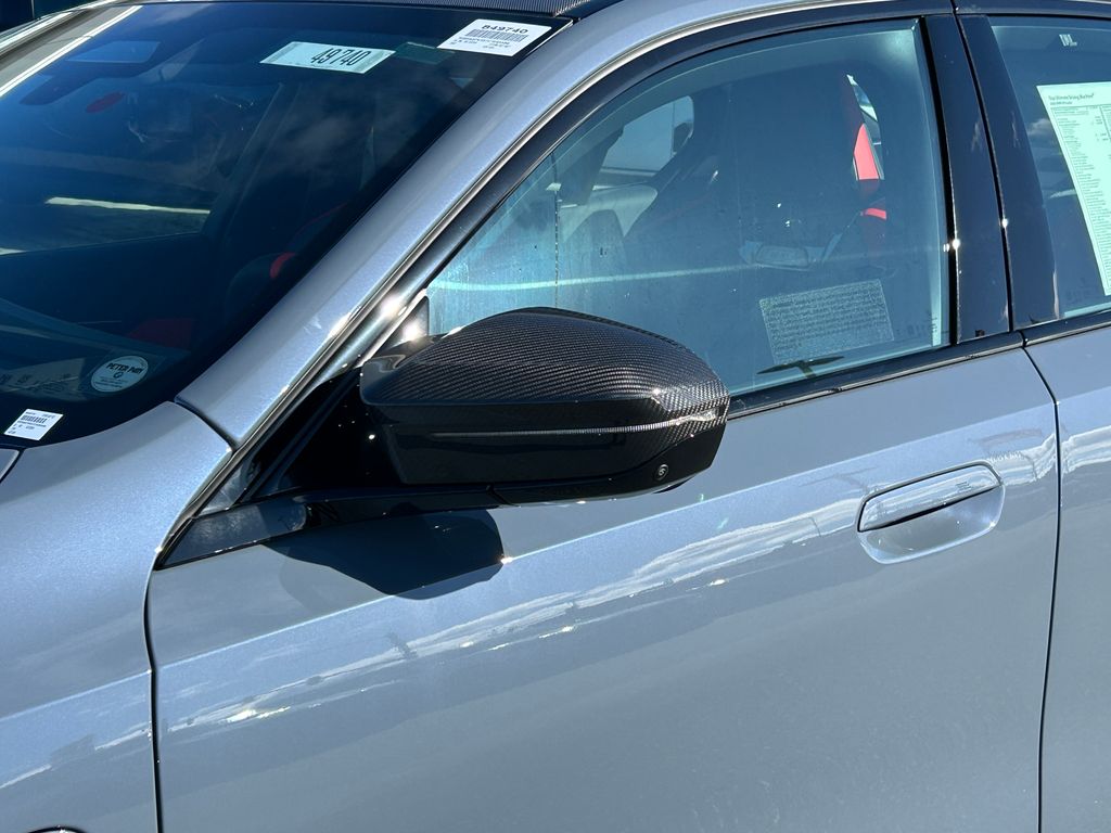 Thumbnail: 2026 BMW M5 - 10