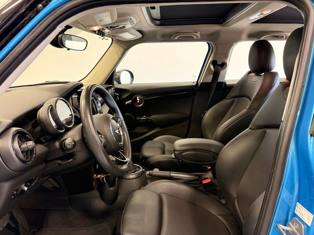 2017 MINI Cooper Base 10