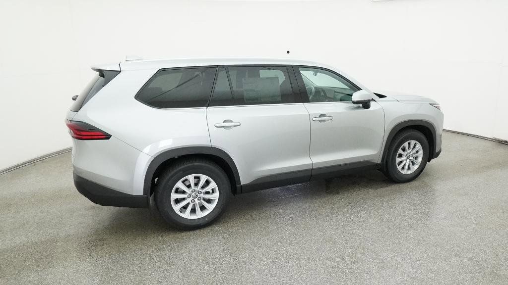 Thumbnail: 2025 Toyota Grand Highlander - 2