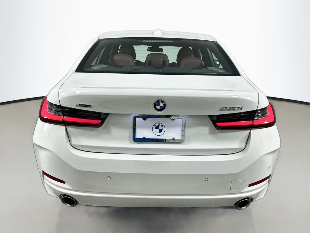 Thumbnail: 2026 BMW 3 Series - 6