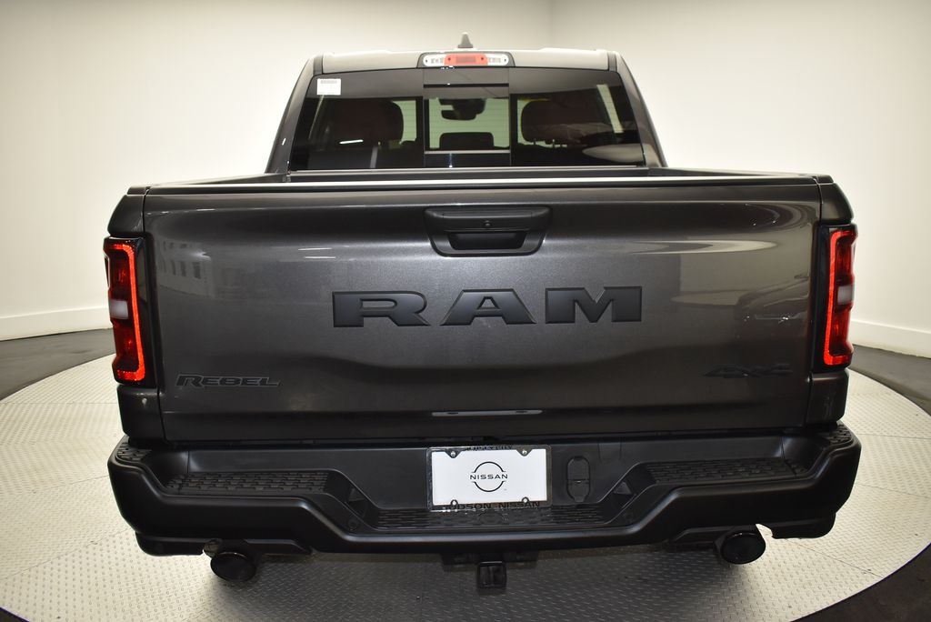 Thumbnail: 2026 RAM 1500 - 6