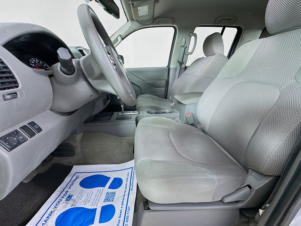 Used Car 2015 Nissan Frontier  Sv For Sale Under $15,000 In Austin, Texas