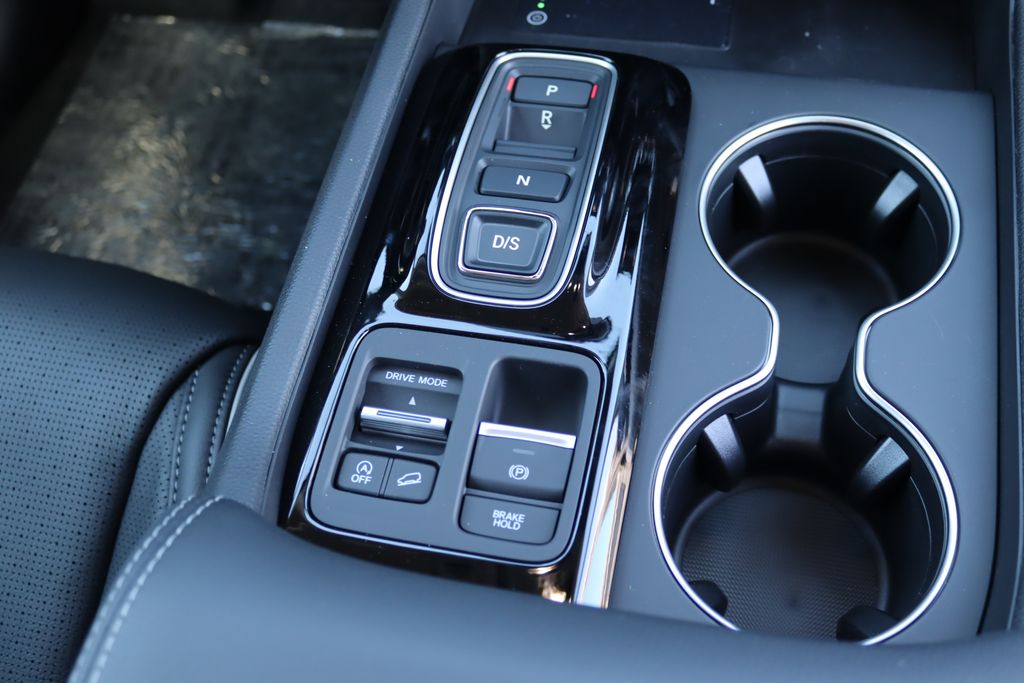 2025 Honda Pilot Elite 25