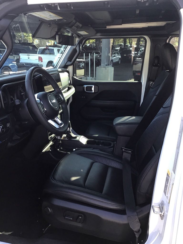 2024 Bright White Clearcoat Jeep Wrangler High Altitude 4xe 4X4 SUV