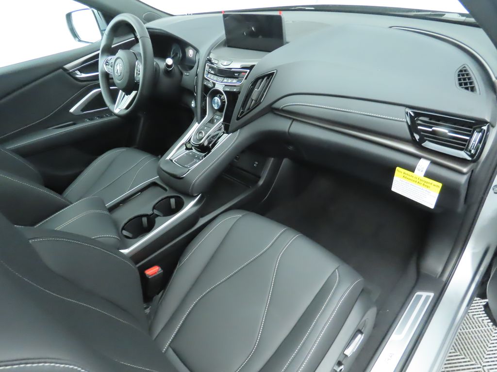 2025 Acura RDX Base 18