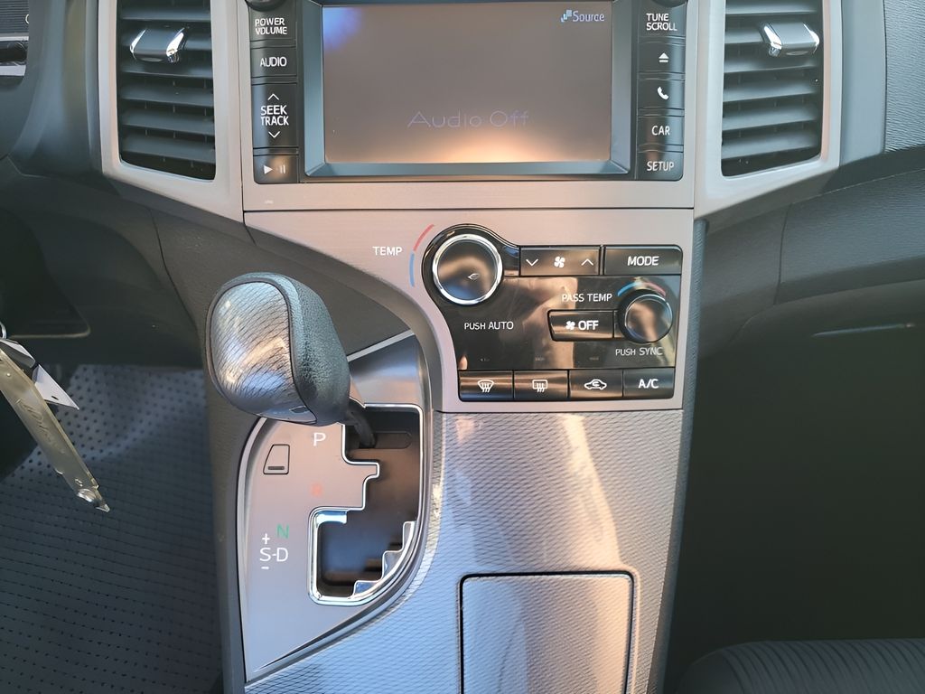 Used Car 2013 Toyota Venza  Le For Sale Under $15,000 In Austin, Texas