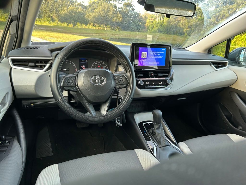 Thumbnail: 2025 Toyota Corolla - 12