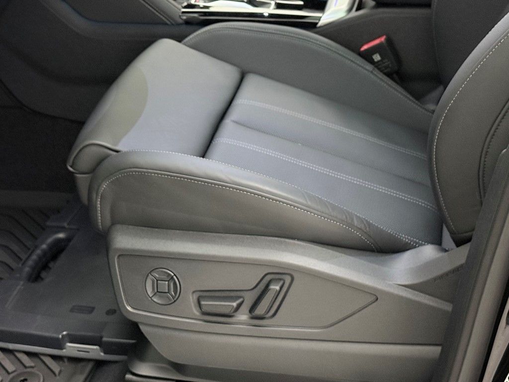 Thumbnail: 2025 Audi Q5 - 27