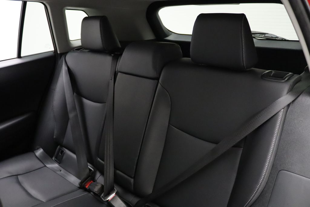 Thumbnail: 2024 Toyota Corolla Cross - 18