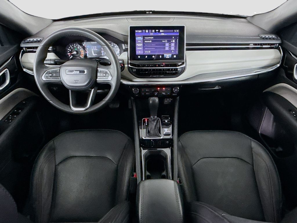 Thumbnail: 2023 Jeep Compass - 13