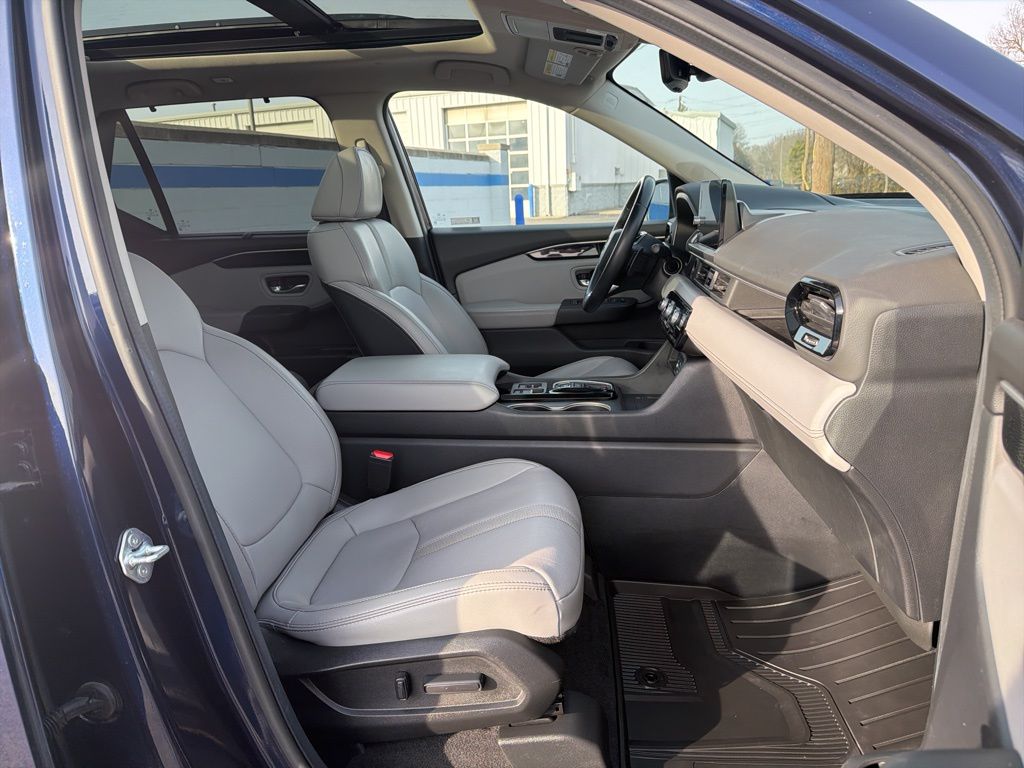 Thumbnail: 2025 Honda Pilot - 27