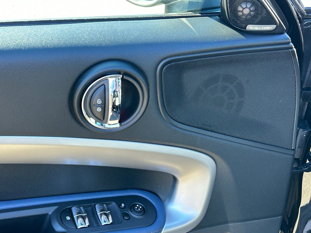 Thumbnail: 2023 MINI Cooper Countryman - 12