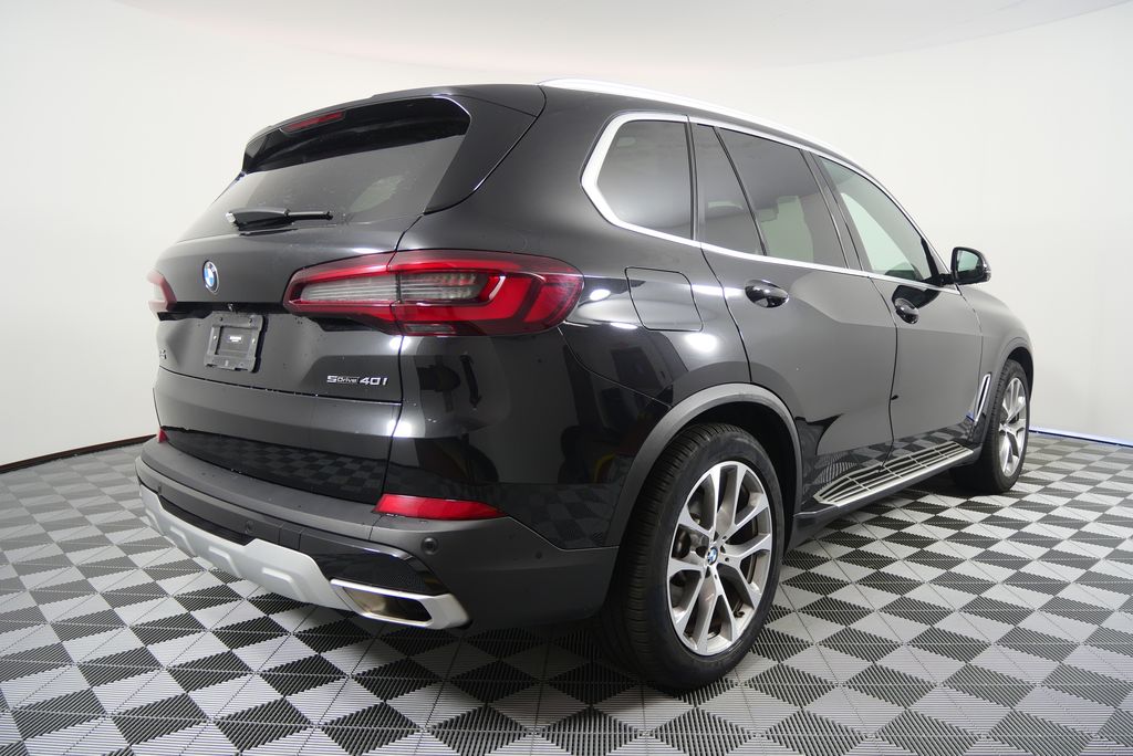 Thumbnail: 2023 BMW X5 - 3