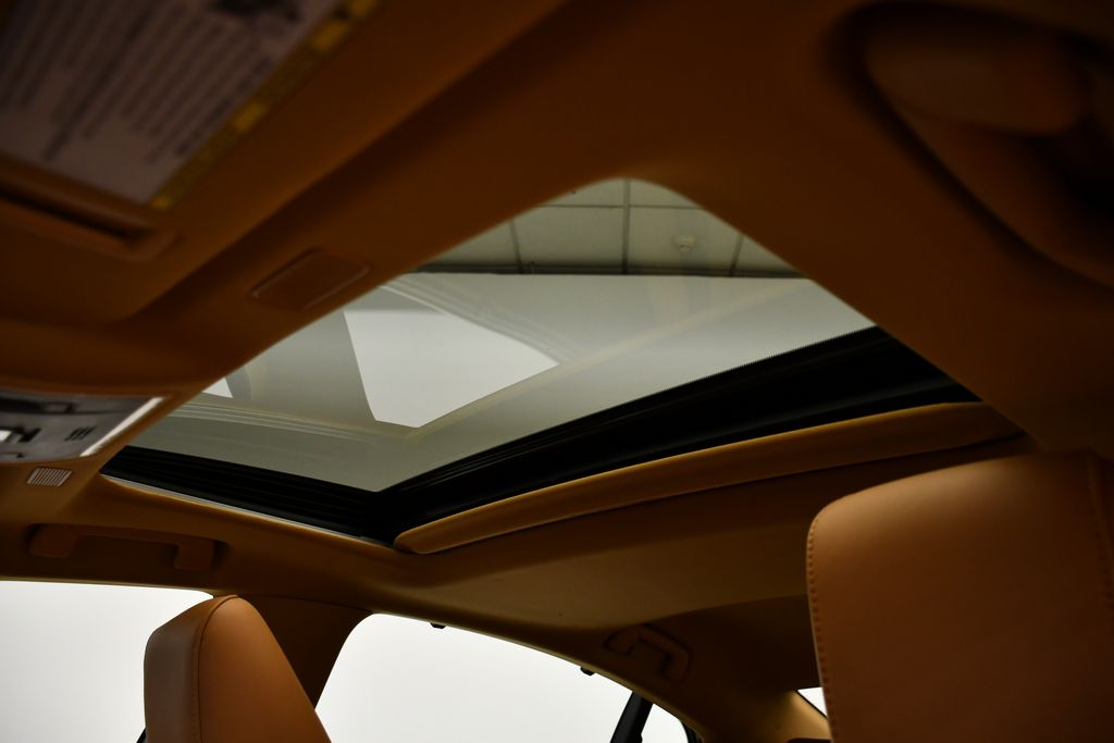 Thumbnail: 2025 Lexus ES - 16