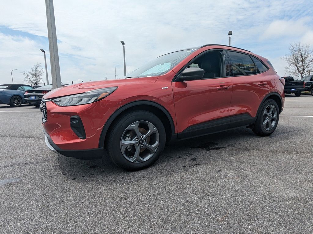 2025 Ford Escape ST-Line