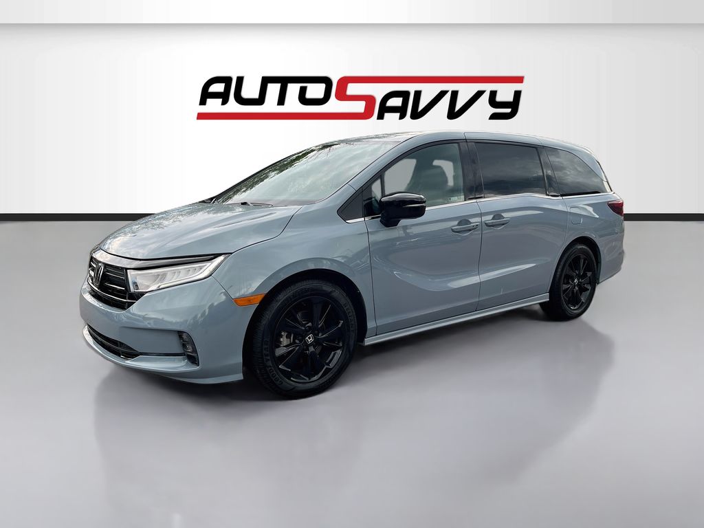 Used 2023 Gray Honda Sport image 3
