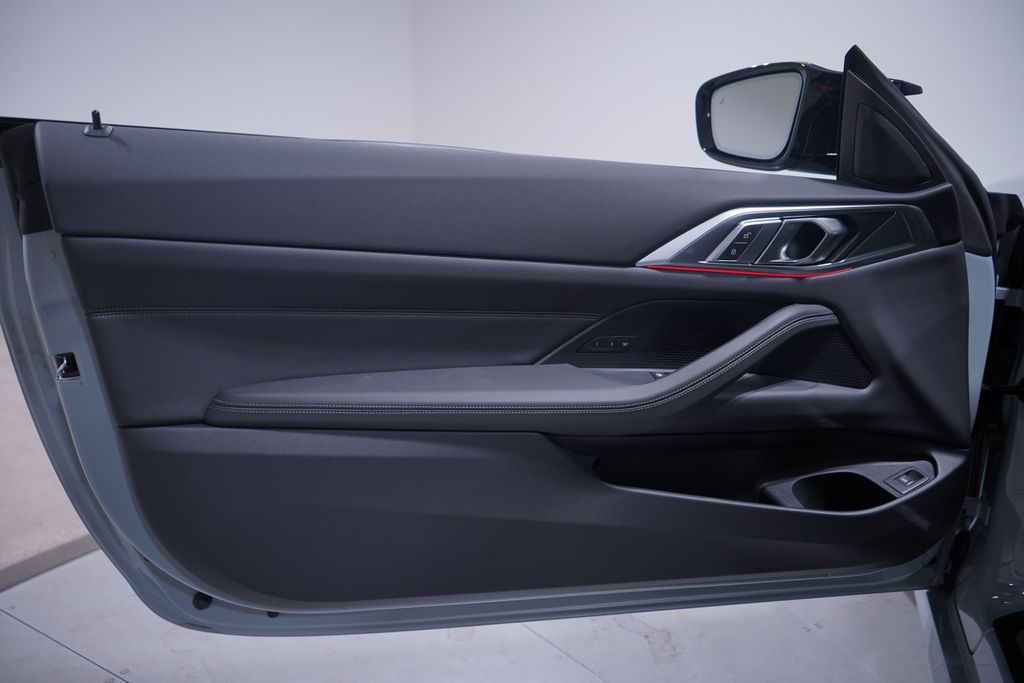 Thumbnail: 2026 BMW 4 Series - 10