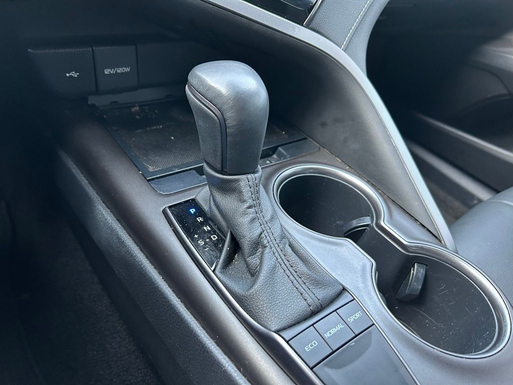 Thumbnail: 2023 Toyota Camry - 27