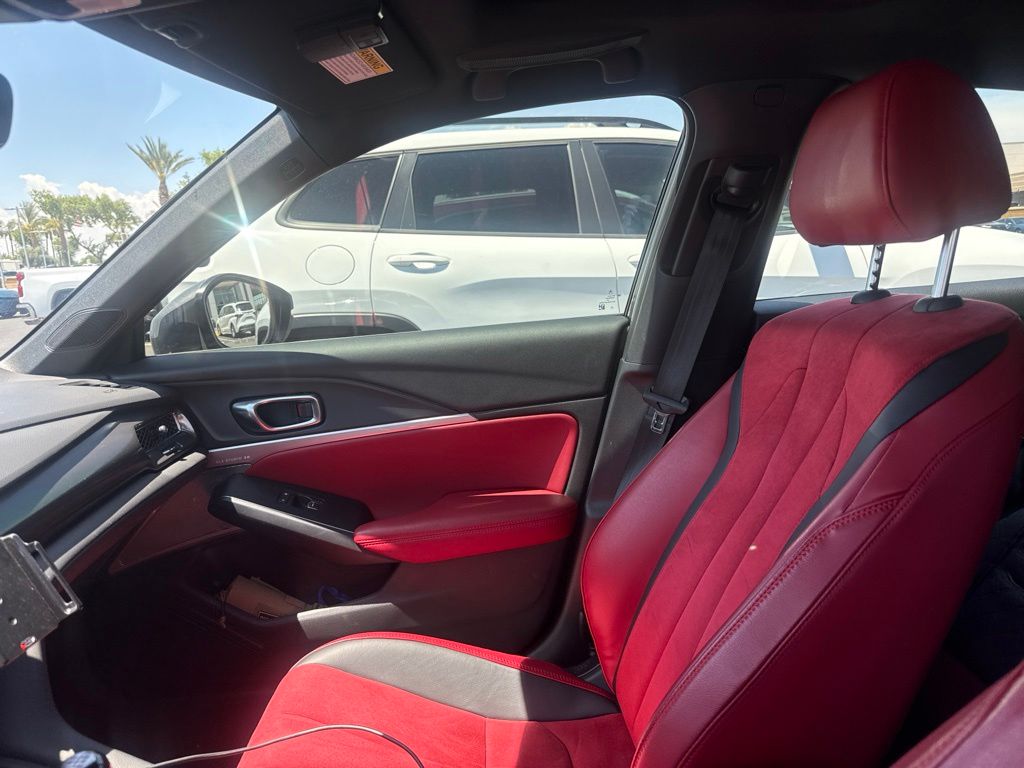 Thumbnail: 2023 Acura Integra - 3
