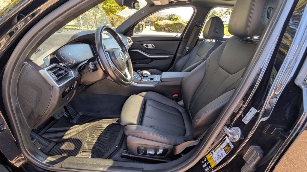 Used 2020 BMW 3 Series 330i xDrive 4D Sedan