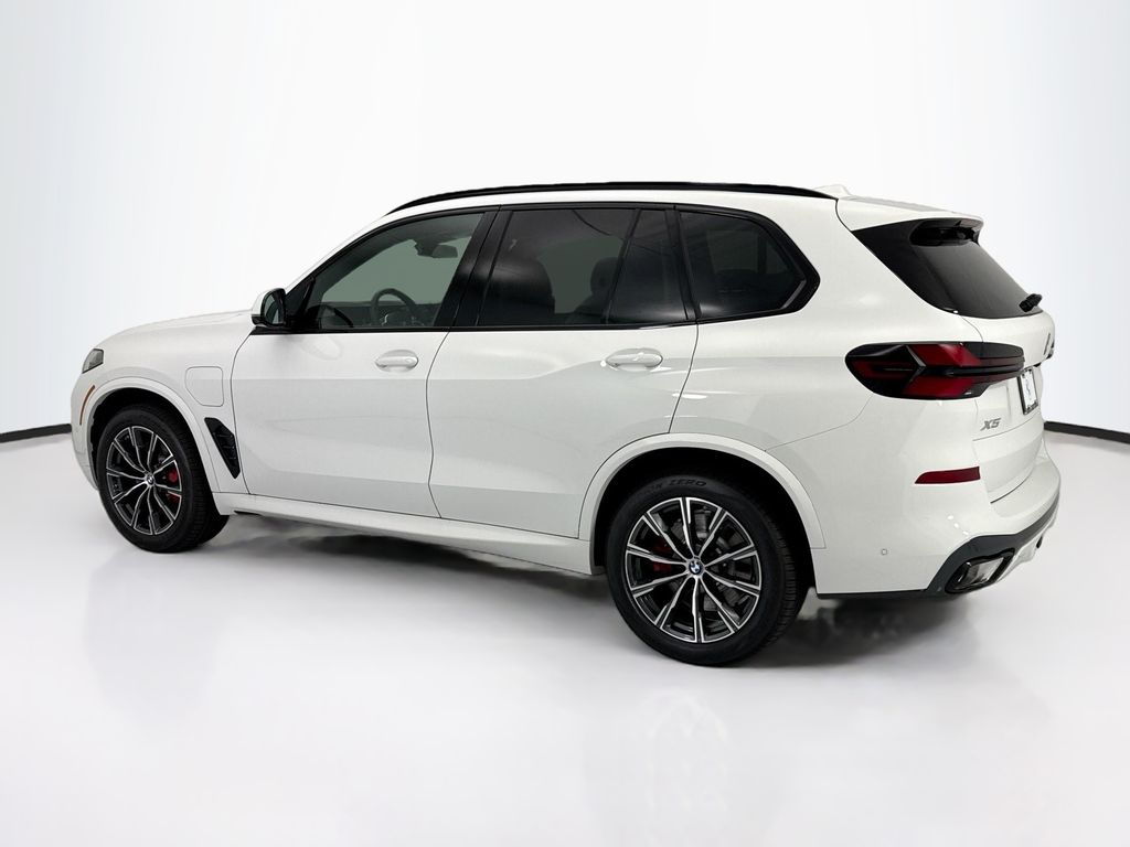 Thumbnail: 2026 BMW X5 - 7