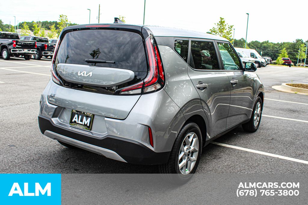 Used 2025 Gray Kia LX image 5