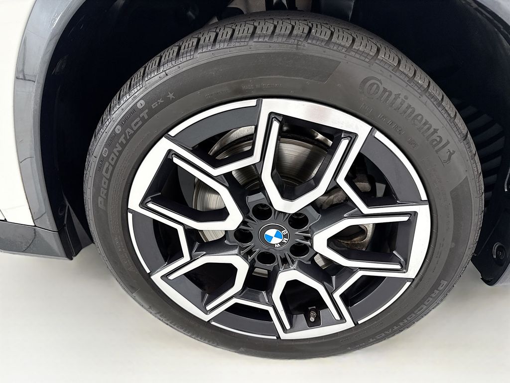 Thumbnail: 2025 BMW X1 - 31