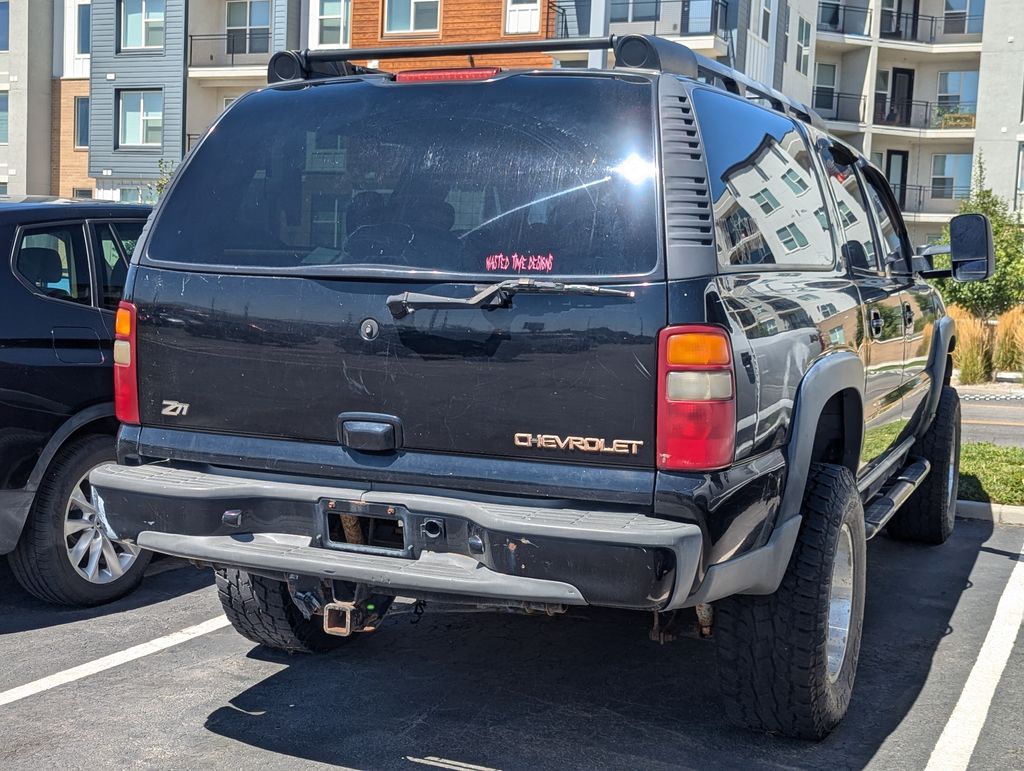 2002 Chevrolet Suburban 1500 Z71 7