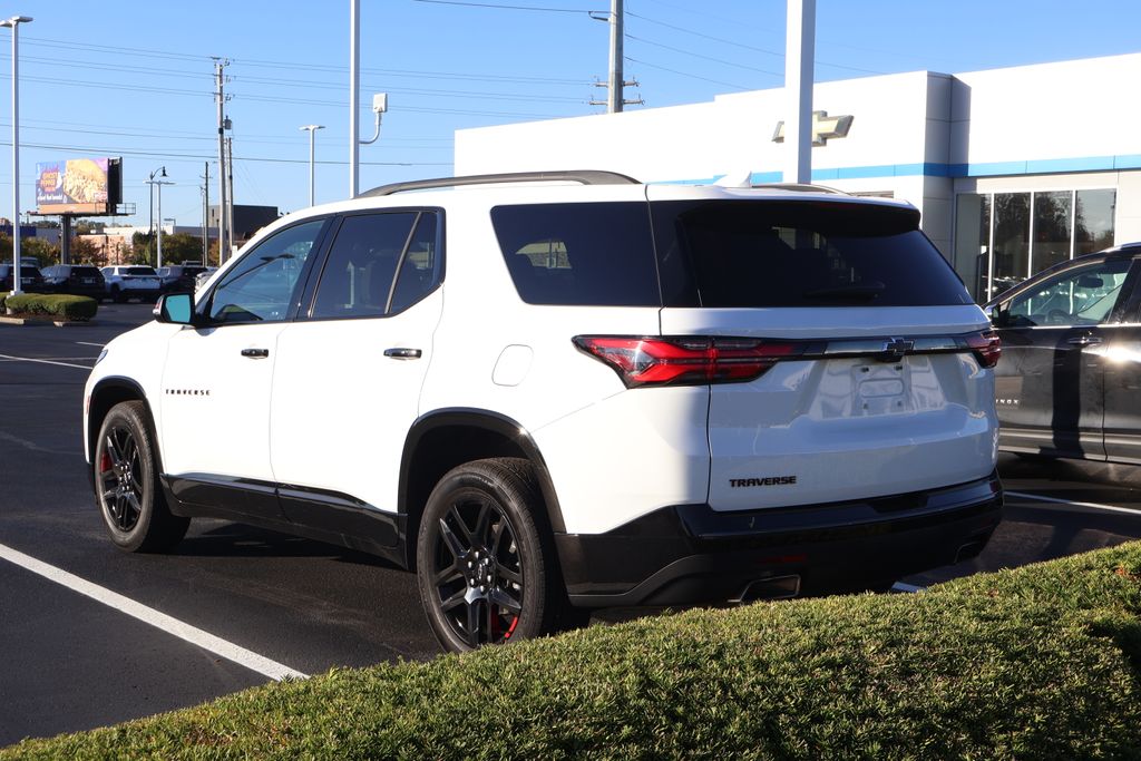 Thumbnail: 2023 Chevrolet Traverse - 6