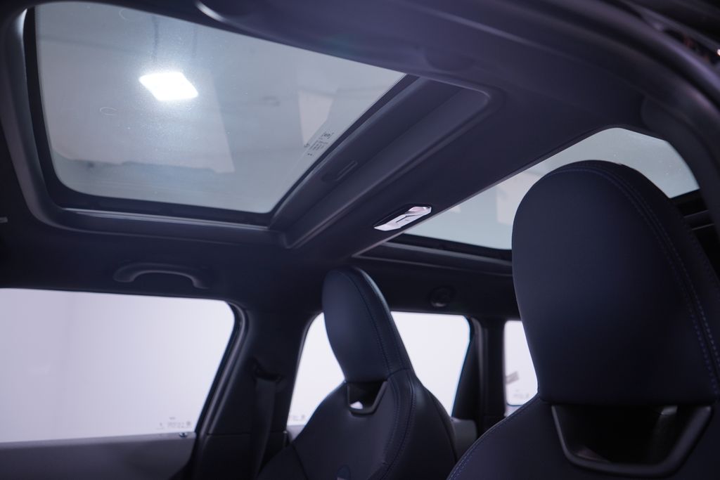 Thumbnail: 2025 MINI Cooper Hardtop - 8