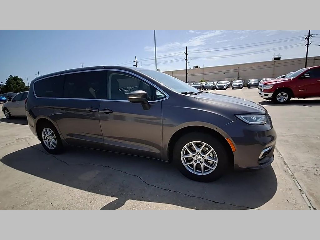 Certified Used 2023 Gray Chrysler Touring L image 36