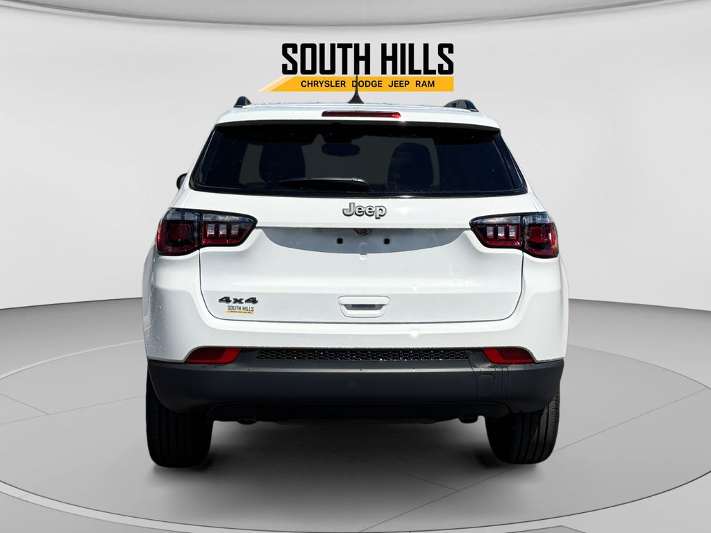 2026 Jeep Compass Latitude White at South Hills CDJR
