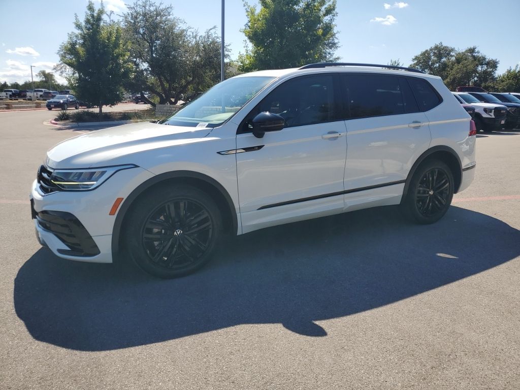 Used Car 2022 Volkswagen Tiguan  2.0t Se R-line Black For Sale Under $25,000 In Austin, Texas