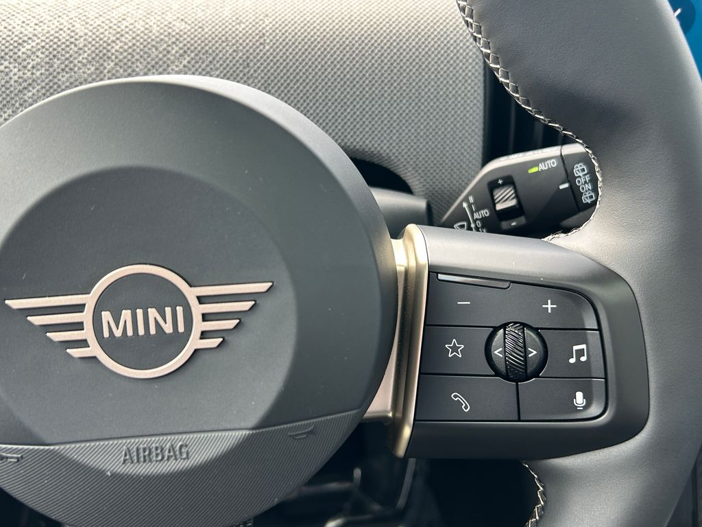 Thumbnail: 2025 MINI Cooper - 20