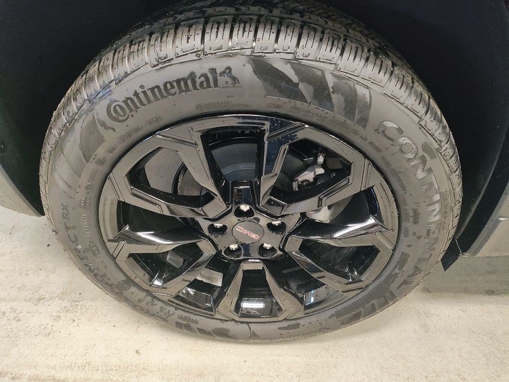 New 2026 Silver GMC Elevation image 3