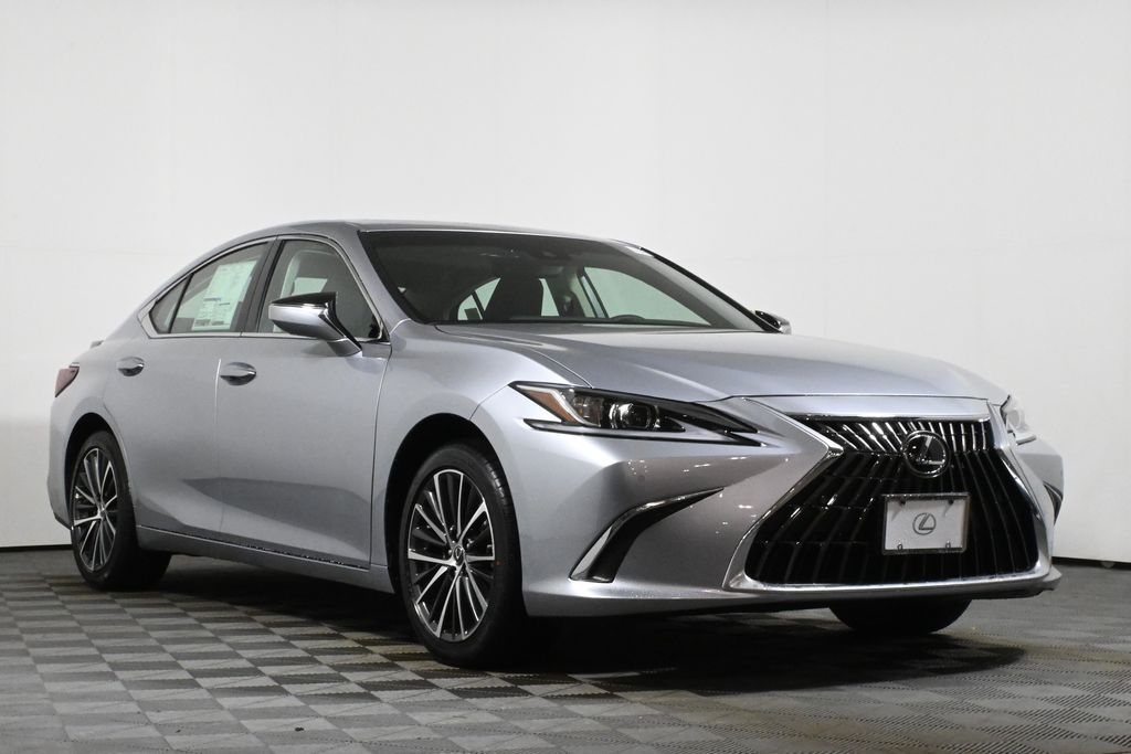 Thumbnail: 2025 Lexus ES - 9