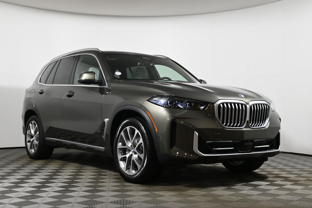 Thumbnail: 2026 BMW X5 - 9