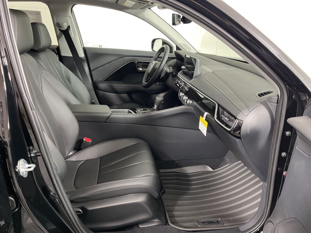 Thumbnail: 2025 Acura ADX - 8