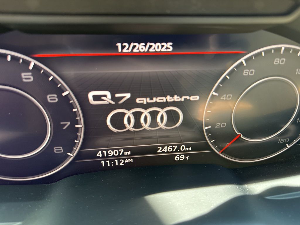 Thumbnail: 2019 Audi Q7 - 8