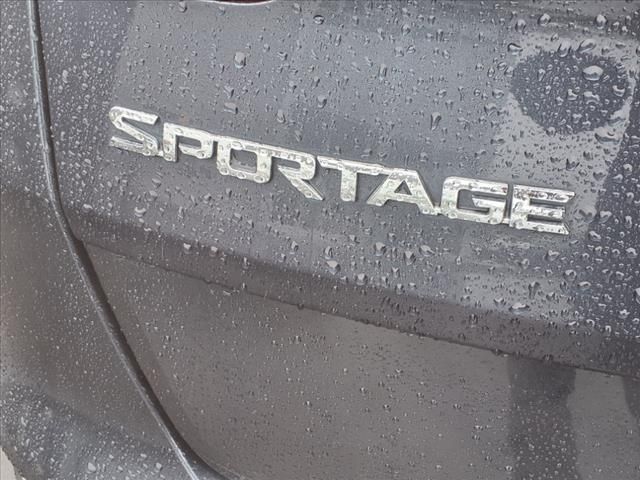 2022 Kia Sportage LX 11