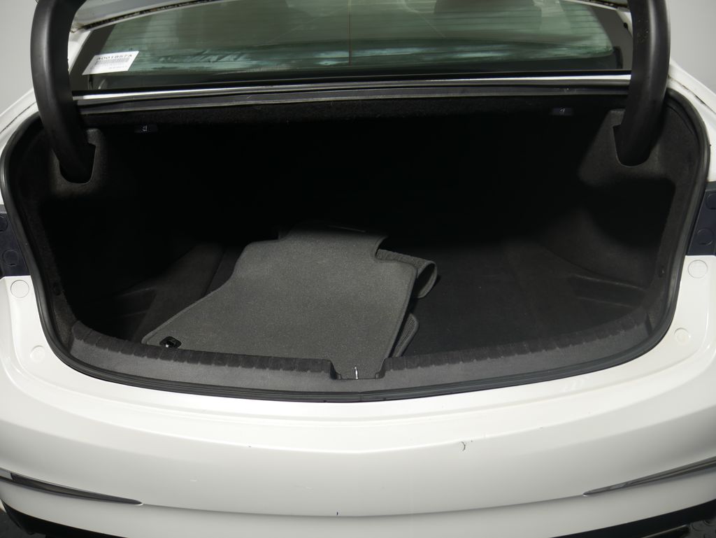 Thumbnail: 2018 Acura TLX - 10